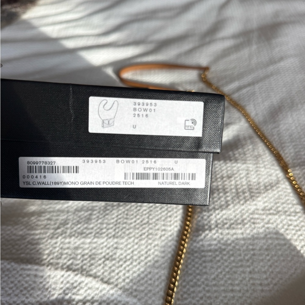 YSL CASSANDRE ENVELOPE CHAIN WALLET - Picture 11 of 11
